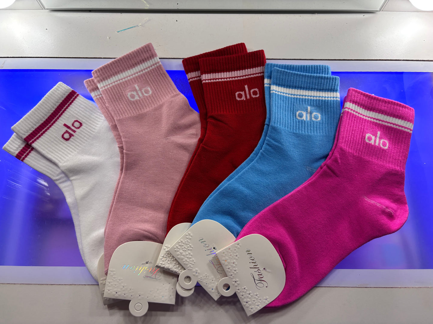 COLOR POP CREW SOCKS ๐โค๏ธ๐