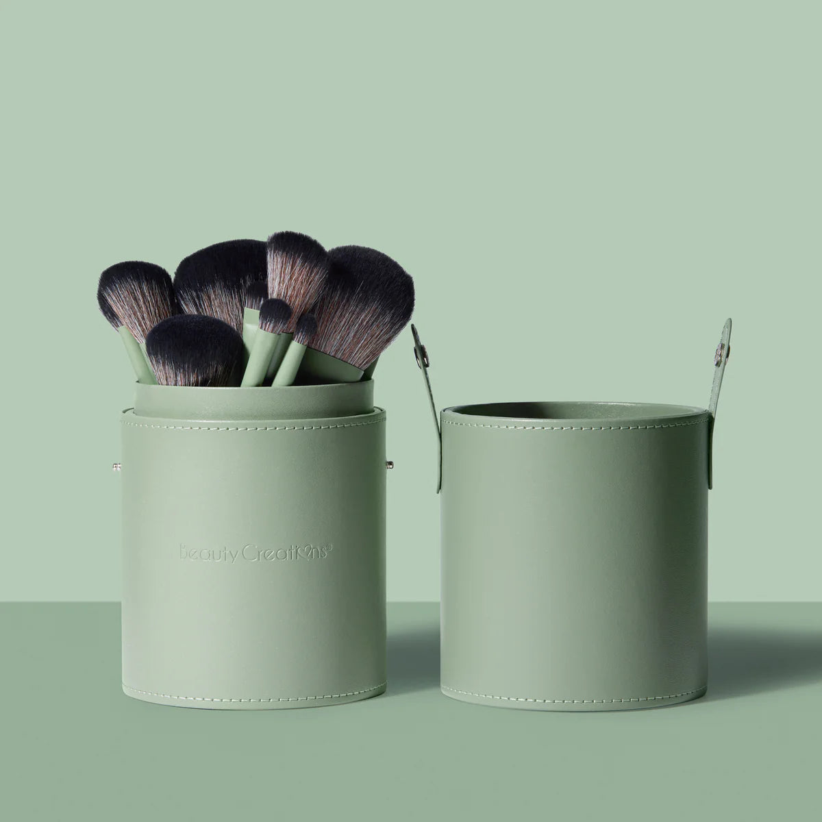 FEELING ENVY 24 PC BRUSH SET